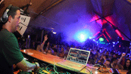 Cool Magazine no Warung Beach Club
